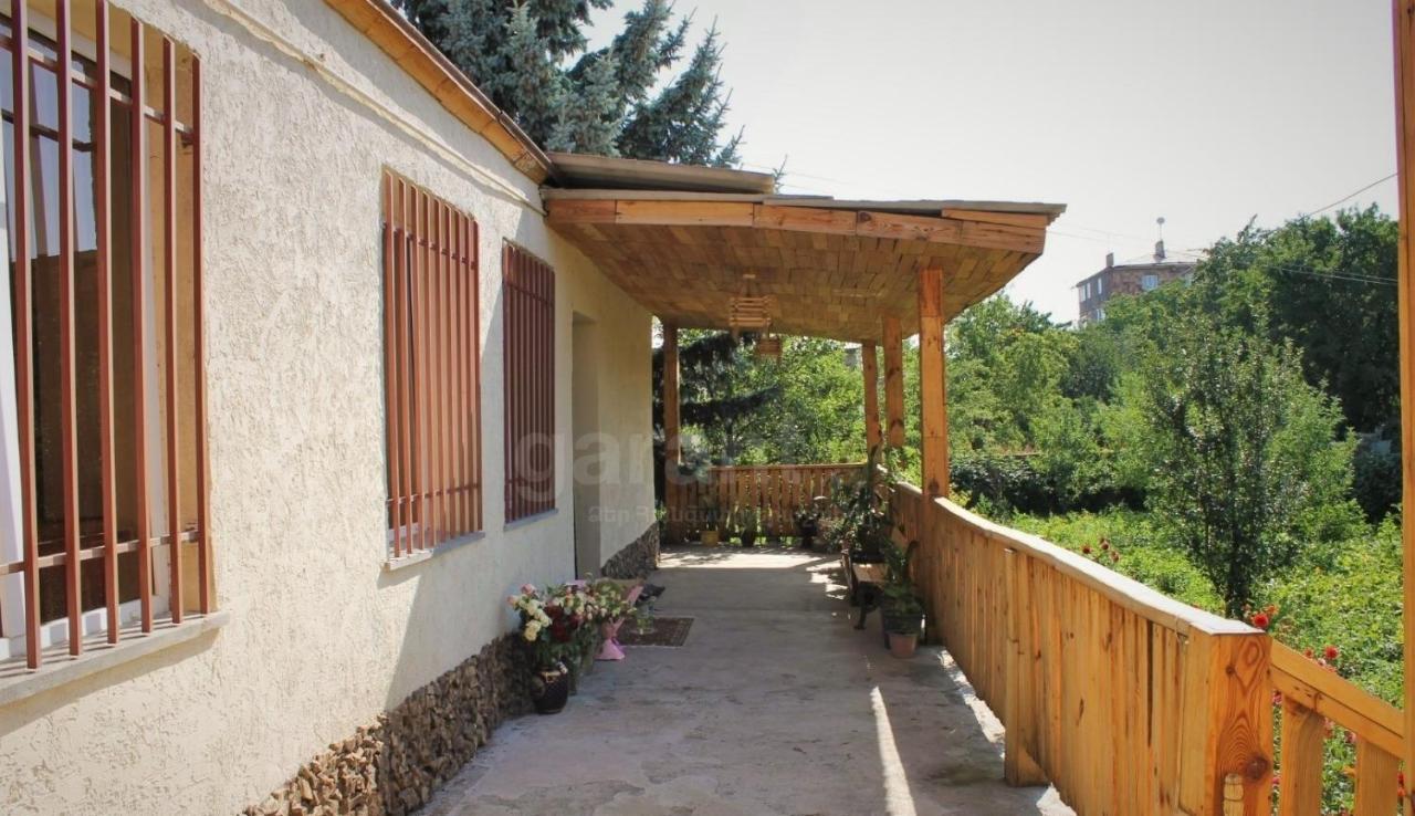Armen'S B&B Sevan Bagian luar foto