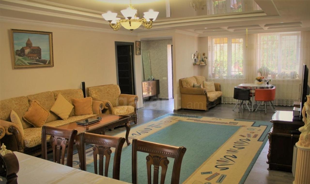 Armen'S B&B Sevan Bagian luar foto