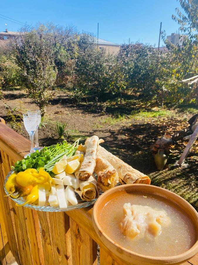 Armen'S B&B Sevan Bagian luar foto